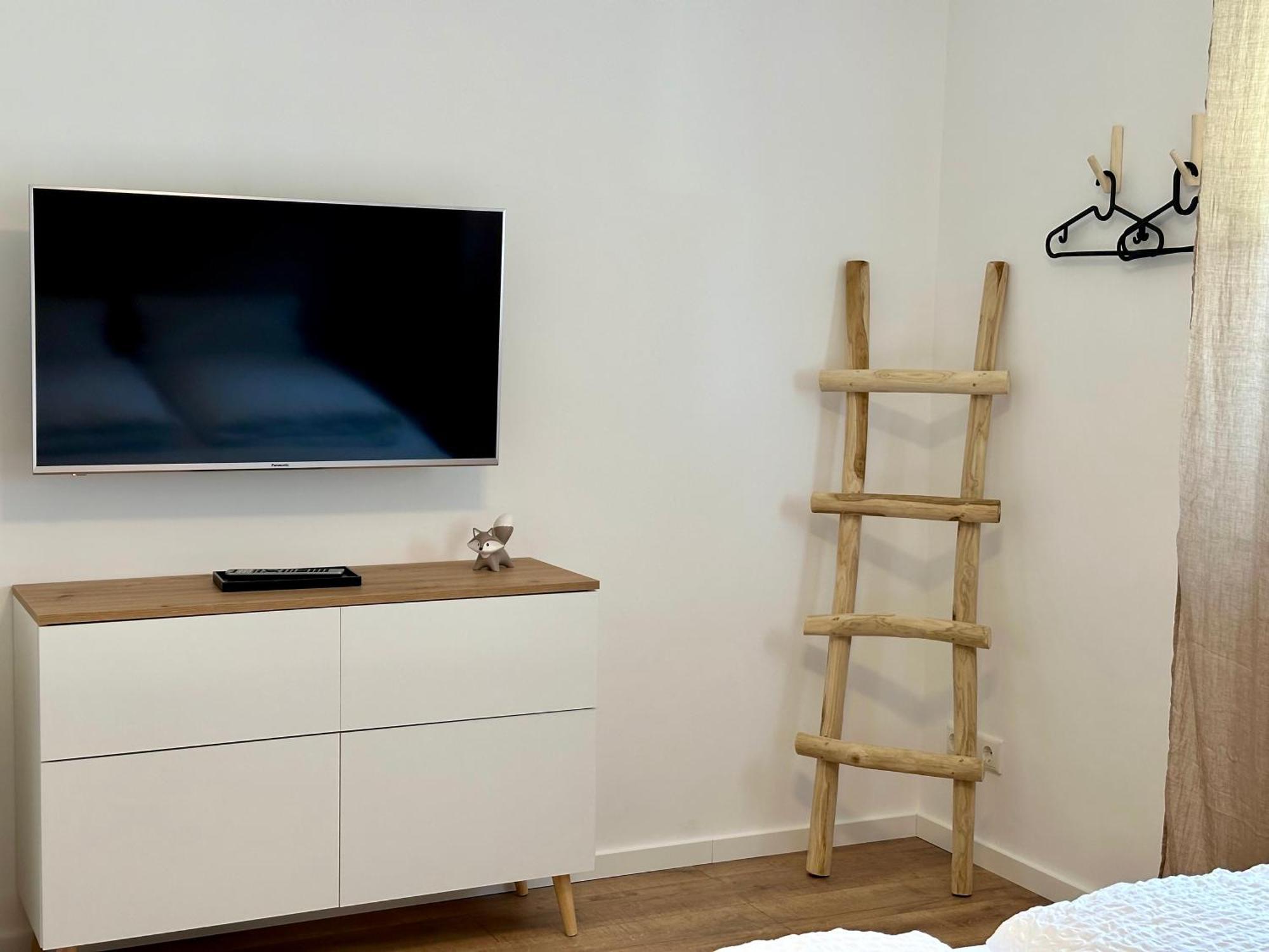Ferienwohnung Rheingrafenblick Mit Infrarotkabine バート・クロイツナハ エクステリア 写真